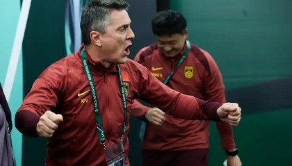 世界杯半决赛时间-铁腕!安东尼奥禁止U23国足队员点外卖,每天酒店到训练场两点一线