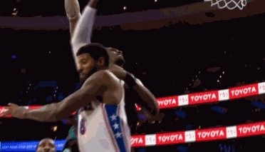 世界杯决赛时间-总能把握时机！乔治补防再成背景板 杜伦顺下隔扣2+1